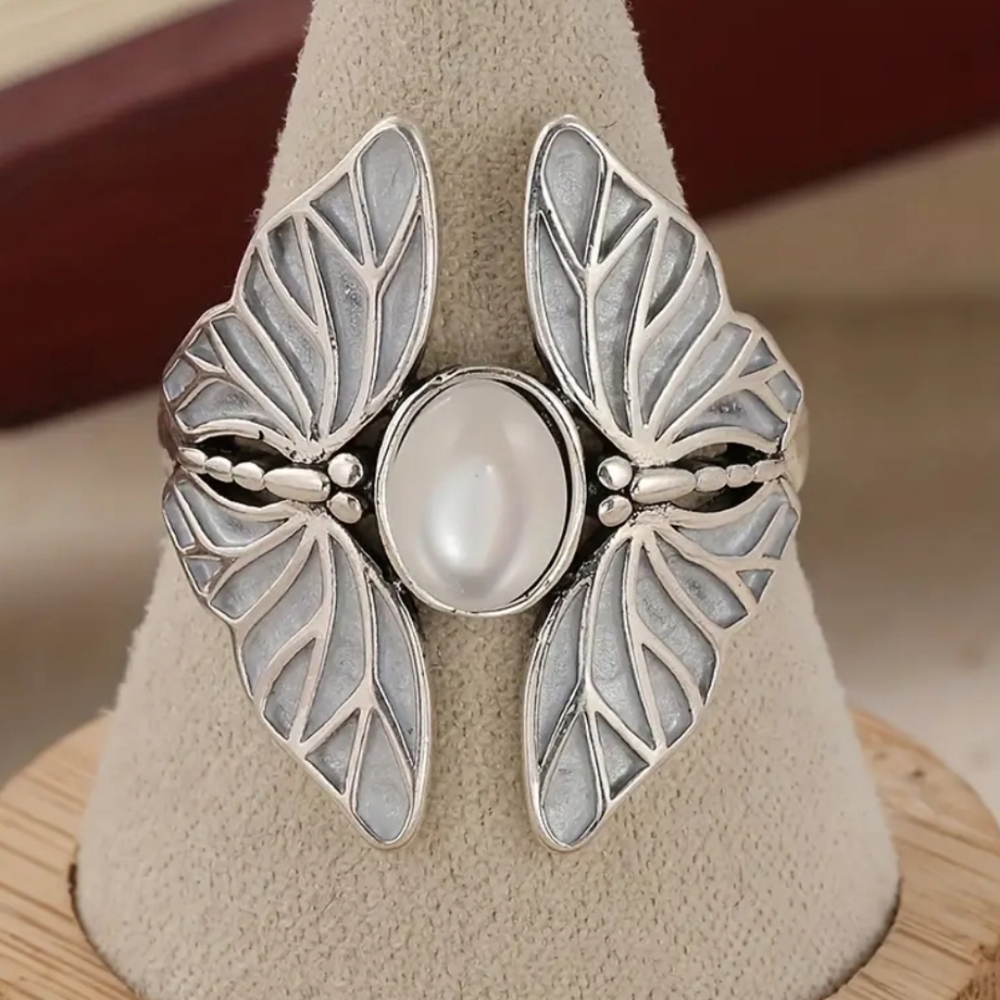 Moth Pearl Moon Ring
